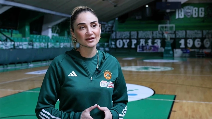 Panathinaikos Kadın Basketbol Takımı Başantrenörü Selen Erdem'den taraftarına övgü