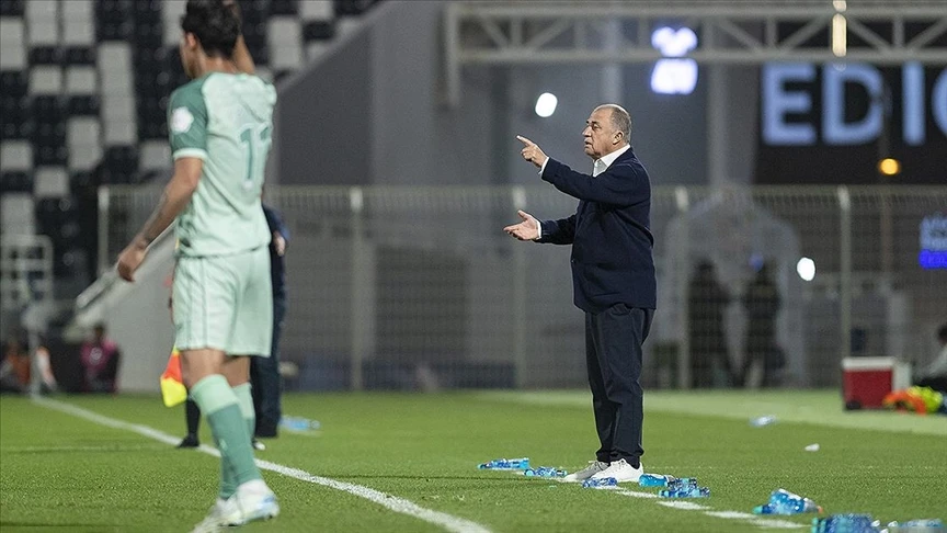 Fatih Terim'in çalıştırdığı Al Shabab, Al Kholood'u 2 golle geçti