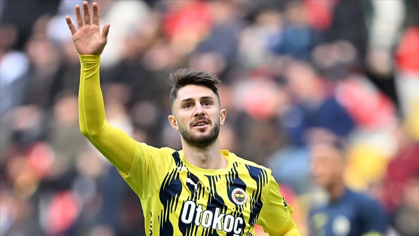 İsmail Yüksek, Fenerbahçe formasıyla "dalya" demeye hazırlanıyor