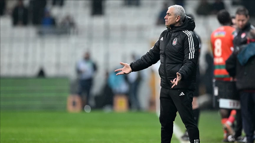 Beşiktaş Teknik Direktörü Rıza Çalımbay: İstediğimiz şeyi yapamıyoruz