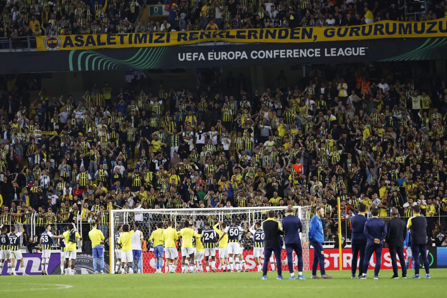 Fenerbahçe, UEFA Avrupa Konferans Ligi H Grubu'nda 3'te 3 yaptı