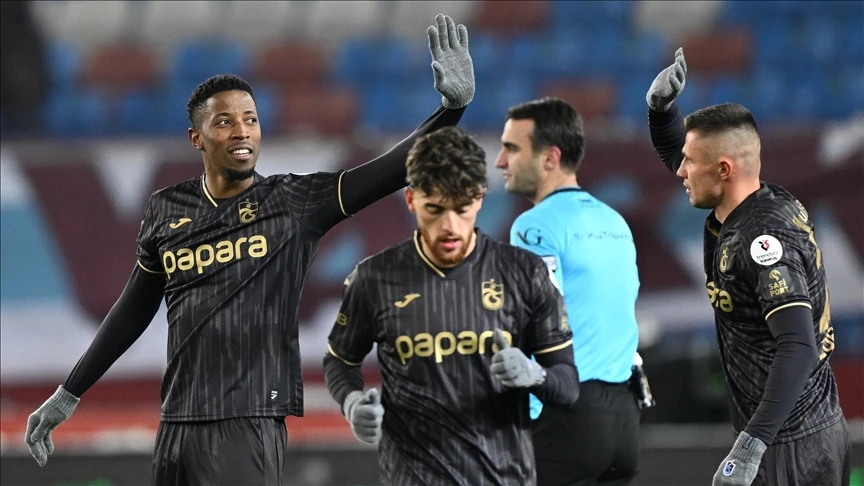 Trabzonspor'un Türkiye Kupası finalinde gol güvenceleri Banza ve Zubkov