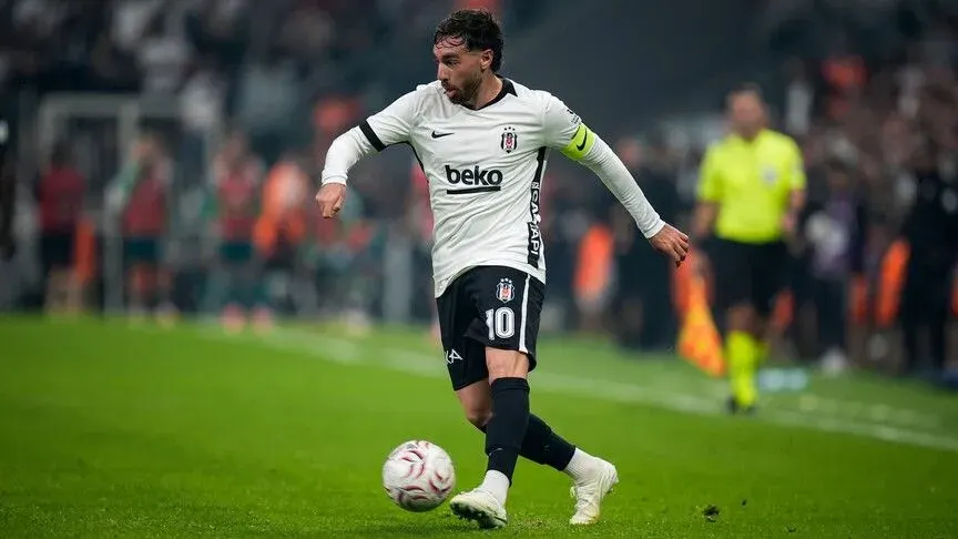 Beşiktaş'ta Orkun Kökçü'nün sağ ayak tabanında kısmi yırtık tespit edildi