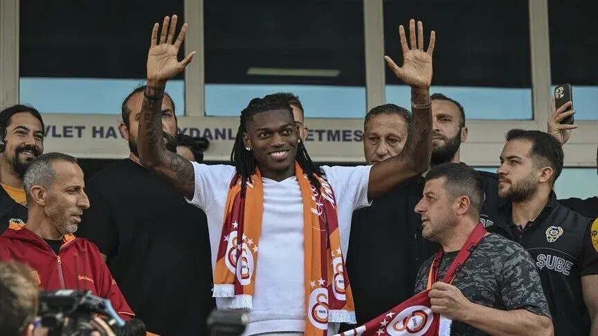 Rafael Leao, Galatasaray için İstanbul'da